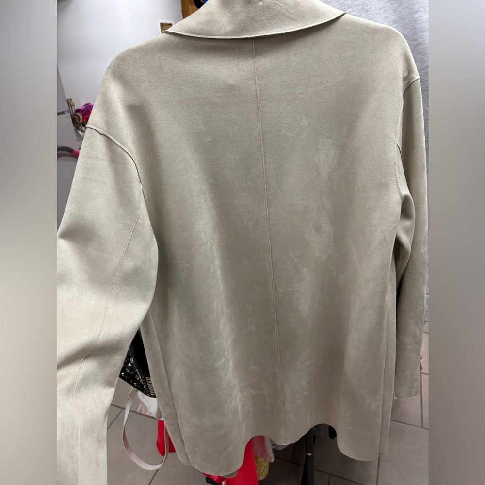 Pull&Bear Tan Trench Coat Classic Tailored Design - Picture 5 of 7